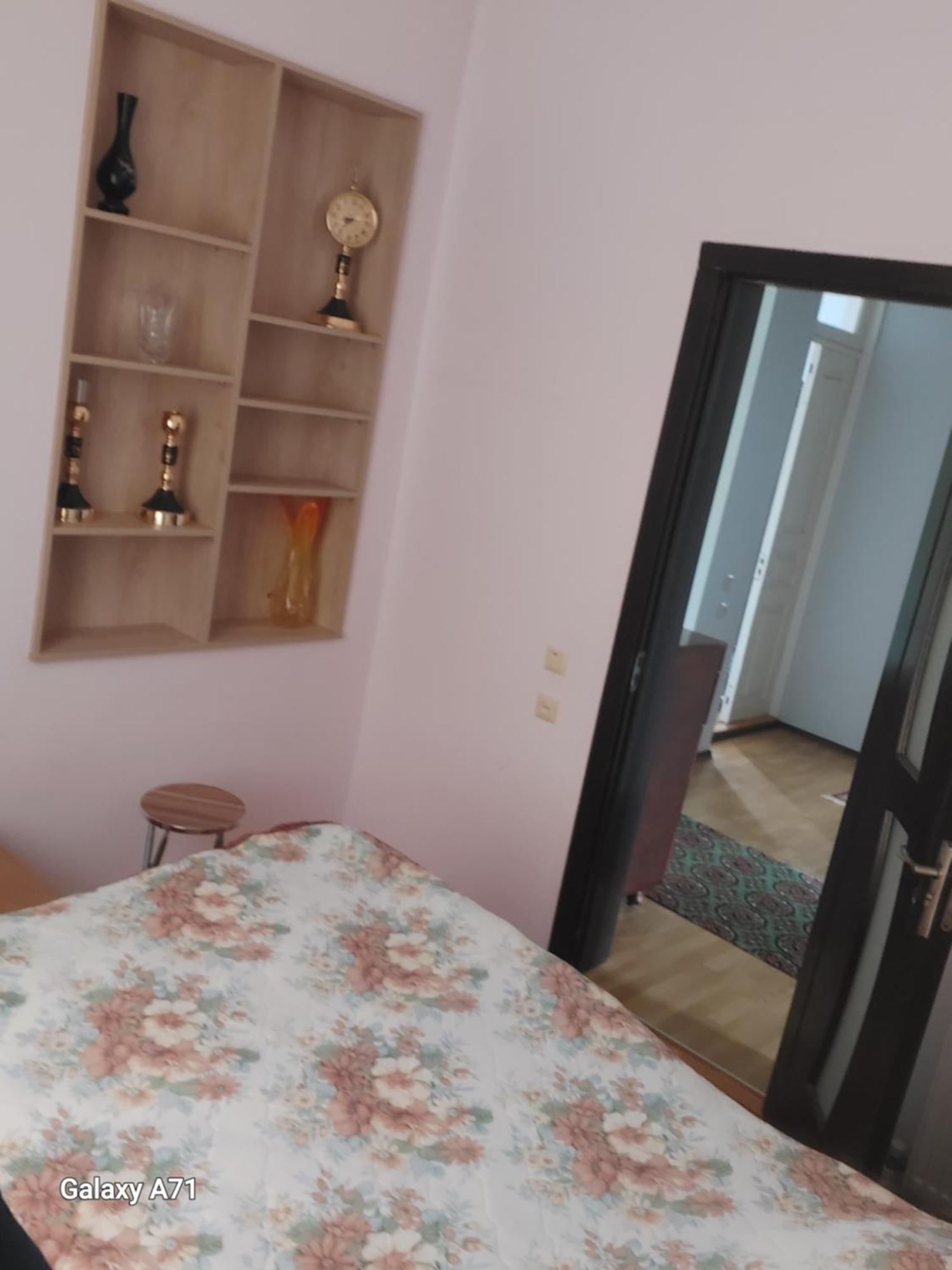 Mero House Kutaisi Eksteriør billede
